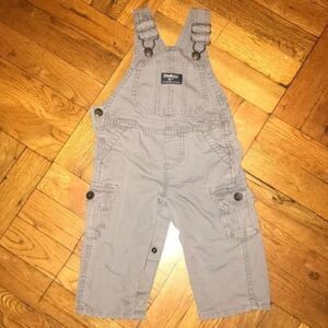 Oshkosh overalls size 9 months​​